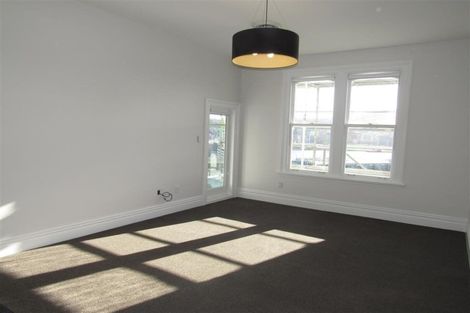 Photo of property in 67 Hawker Street, Mount Victoria, Wellington, 6011