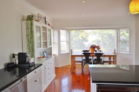 Photo of property in 78 Hillcrest Avenue, Hillcrest, Auckland, 0627