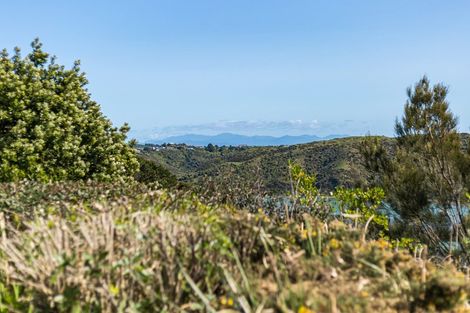 Photo of property in 45 Kahu Road, Paremata, Porirua, 5024