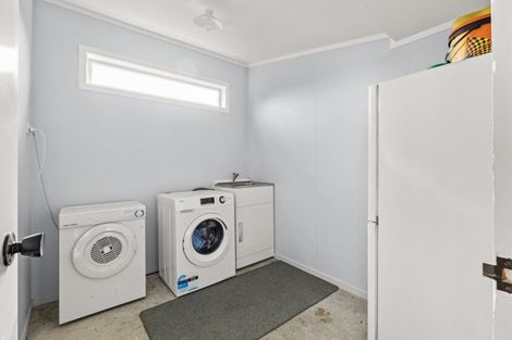 Photo of property in 32 Ruru Road, Taihape, 4720