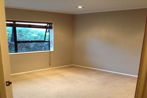 Photo of property in 2/34 Topliss Drive, Northcross, Auckland, 0632