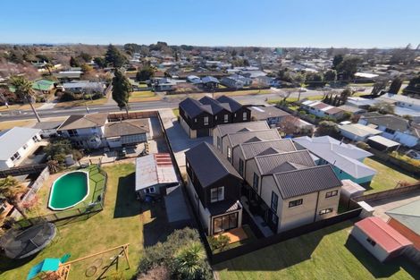 Photo of property in 296 Shakespeare Street, Leamington, Cambridge, 3432