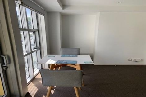 Photo of property in Summit Apartments, 8/184 Molesworth Street, Thorndon, Wellington, 6011