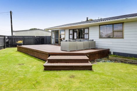 Photo of property in 70 Camberwell Road, Hawera, 4610