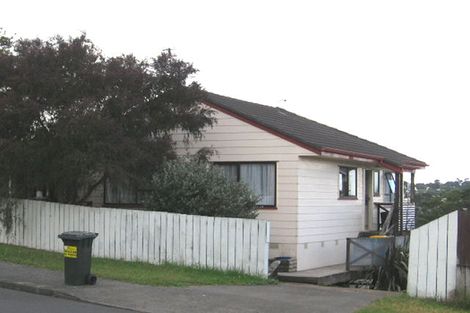 Photo of property in 23 Holmes Drive South, West Harbour, Auckland, 0618