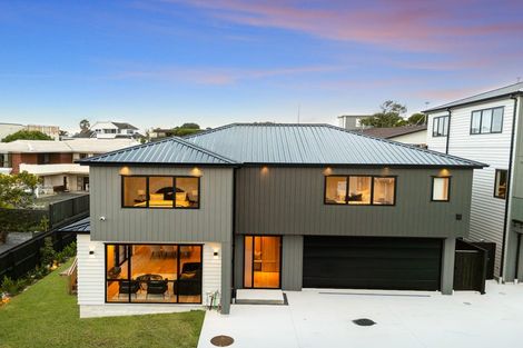 Photo of property in 202b Clovelly Road, Bucklands Beach, Auckland, 2012
