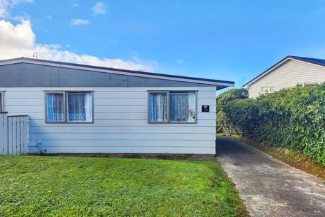Photo of property in 10b Camellia Terrace, Maungaraki, Lower Hutt, 5010