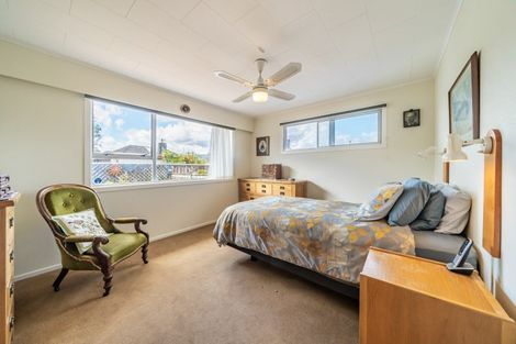 Photo of property in 16a Sheridan Crescent, Trentham, Upper Hutt, 5018