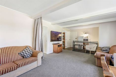 Photo of property in 84 Advene Road, Cockle Bay, Auckland, 2014