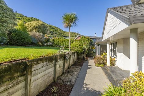 Photo of property in 11 Kea Street, Waikanae, 5036