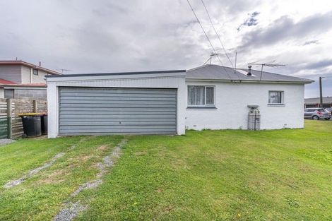 Photo of property in 46 Queen Street, Winton, 9720