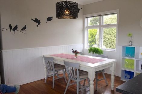 Photo of property in 28 Matenga Street, Waikanae, 5036