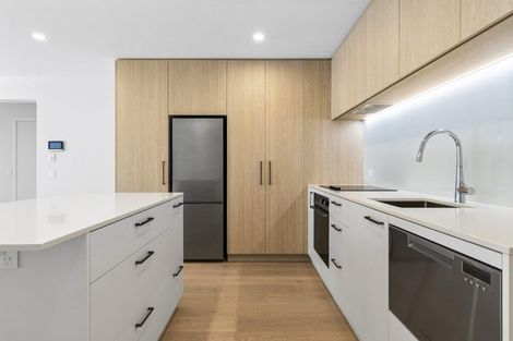 Photo of property in 71 Haven Road, Nelson, 7010