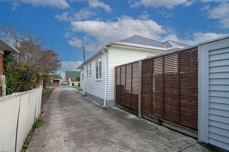 Photo of property in 27 Masters Crescent, Masterton, 5810