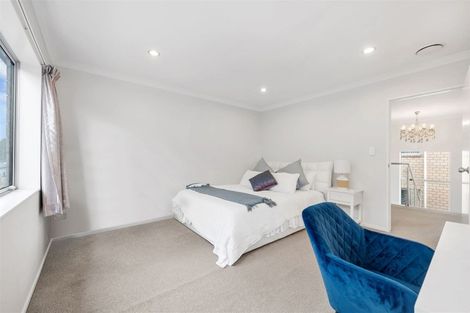Photo of property in 9 Rohi Place, Flat Bush, Auckland, 2019