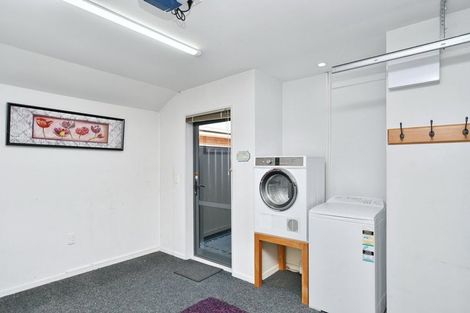 Photo of property in 1/123 Sawyers Arms Road, Northcote, Christchurch, 8052
