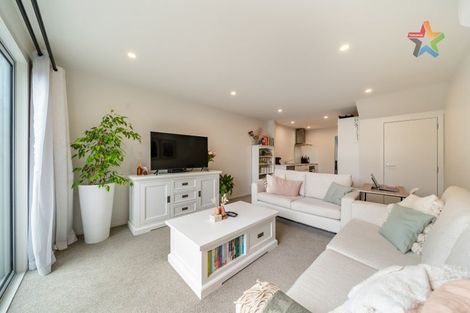 Photo of property in 23b Barber Grove, Moera, Lower Hutt, 5010