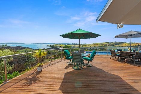 Photo of property in 635 Mahurangi East Road, Algies Bay, Warkworth, 0920
