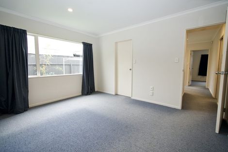 Photo of property in 5 Astrid Court, Awapuni, Palmerston North, 4412