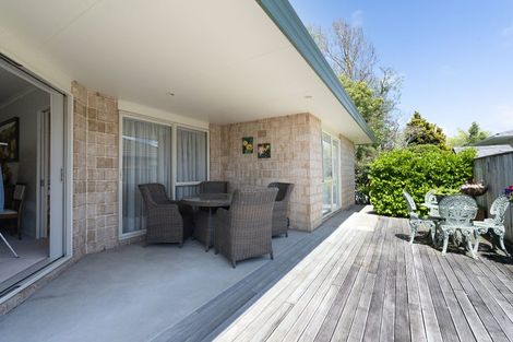 Photo of property in 4 Campbell Grove, Levin, 5510