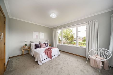 Photo of property in 12 Belvedere Crescent, Takaro, Palmerston North, 4412