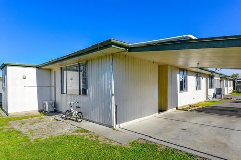 Photo of property in 4/806 Lyell Street, Akina, Hastings, 4122
