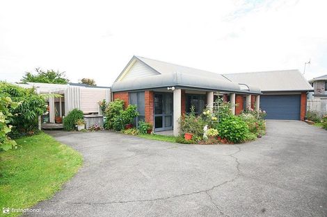 Photo of property in 107b Ocean Road, Whangamata, 3620