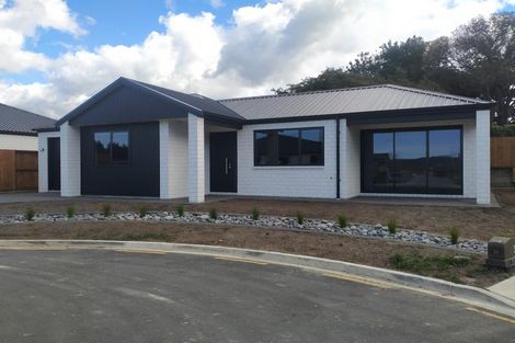 Photo of property in 21 Matuku Place, Katikati, 3178