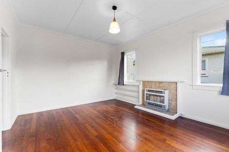 Photo of property in 97 Niblett Street, Whanganui, 4500