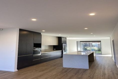 Photo of property in 5 Gunn Way, Hobsonville, Auckland, 0616