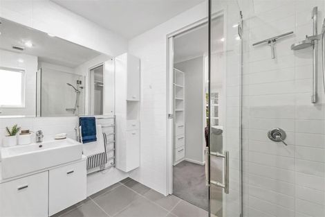 Photo of property in 27 Tui Street, Fendalton, Christchurch, 8041