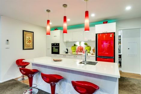 Photo of property in 12 Waitaki Way, Poraiti, Napier, 4112