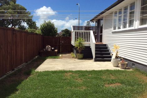 Photo of property in 41 Line Road, Glen Innes, Auckland, 1072