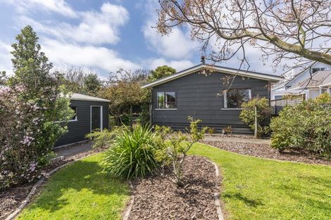 Photo of property in 176 Matai Road, Raumati Beach, Paraparaumu, 5032