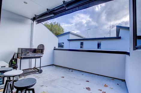 Photo of property in 44d Willoughby Street, Whitiora, Hamilton, 3200