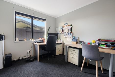 Photo of property in 16 Drabble Crescent, Papamoa Beach, Papamoa, 3118