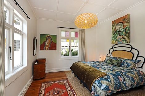 Photo of property in 20 Enfield Road, Hospital Hill, Napier, 4110