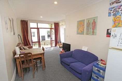 Photo of property in 180 Queen Street North, North Dunedin, Dunedin, 9016