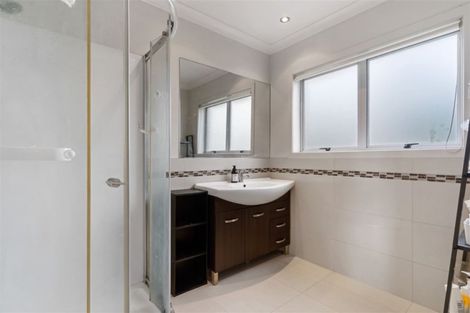 Photo of property in 41 Albatross Road, Red Beach, 0932