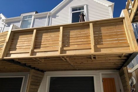 Photo of property in Pirie Street Townhouses, 27/35 Pirie Street, Mount Victoria, Wellington, 6011