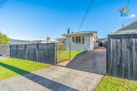 Photo of property in 7 Ruthven Road, Wainuiomata, Lower Hutt, 5014