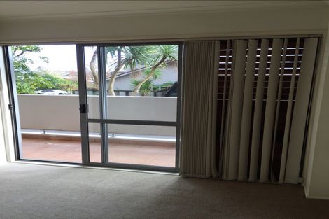 Photo of property in 5c/30 Westward Ho, Glen Eden, Auckland, 0602