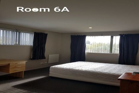 Photo of property in 100 Rattray Street, Riccarton, Christchurch, 8041