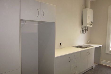 Photo of property in 19a Colombo Street, Hokowhitu, Palmerston North, 4410