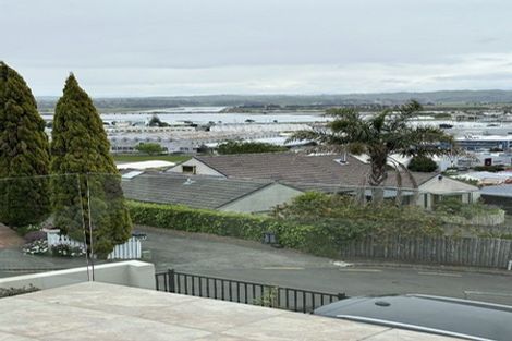 Photo of property in 125a Chaucer Road, Hospital Hill, Napier, 4110