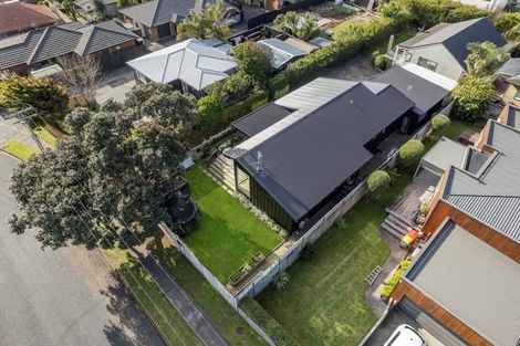 Photo of property in 1/7 Pine Road, Orewa, 0931