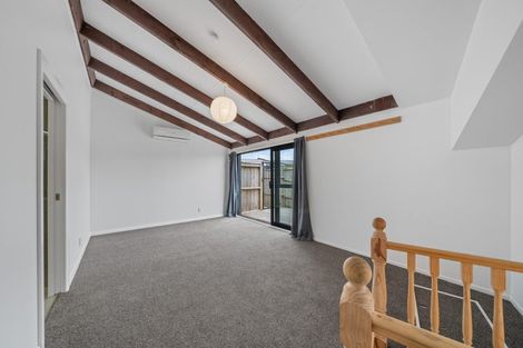 Photo of property in 2 Anzia Way, Johnsonville, Wellington, 6037