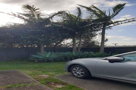 Photo of property in 17c Arran Road, Browns Bay, Auckland, 0630