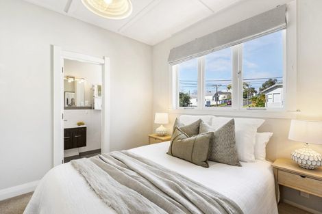 Photo of property in 1/52 Richmond Avenue, Northcote Point, Auckland, 0627