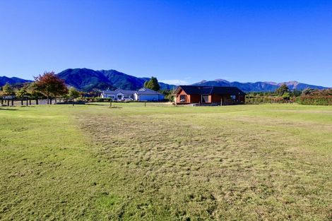 Photo of property in 8 Ewen Place, Hanmer Springs, 7334